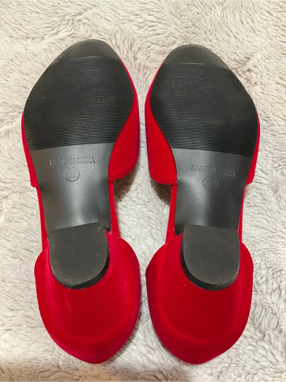 Maiernisi Jessi red velvet